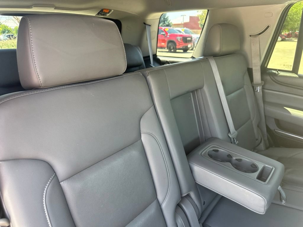 Used 2015 Chevrolet Tahoe LT w/ Luxury Package AWD/4WD image 27