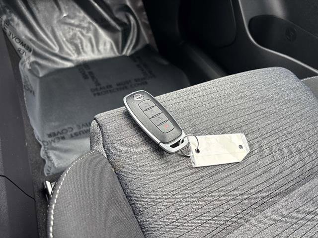 Used 2023 Nissan Rogue SV image 23