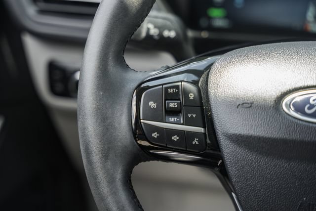 Used 2023 Ford Escape SE w/ PHEV Premium Package FWD image 29