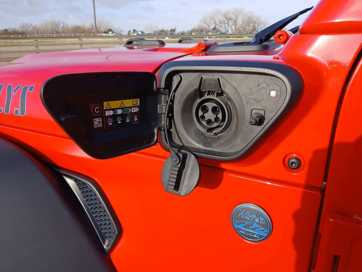 Used 2025 Jeep Wrangler Willys image 18