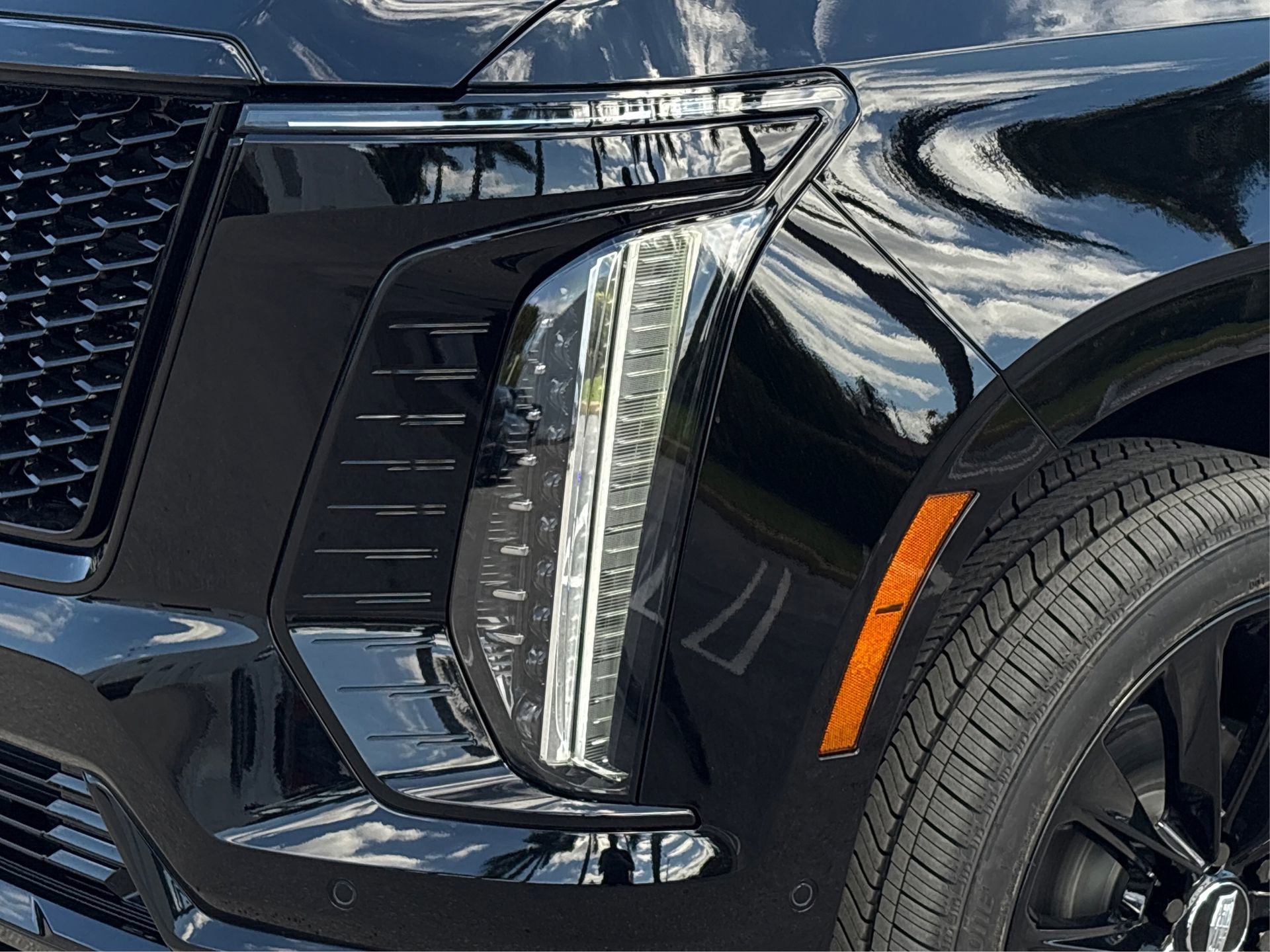 New 2026 Cadillac Escalade ESV Platinum Sport w/ LPO, ONYX Package image 14