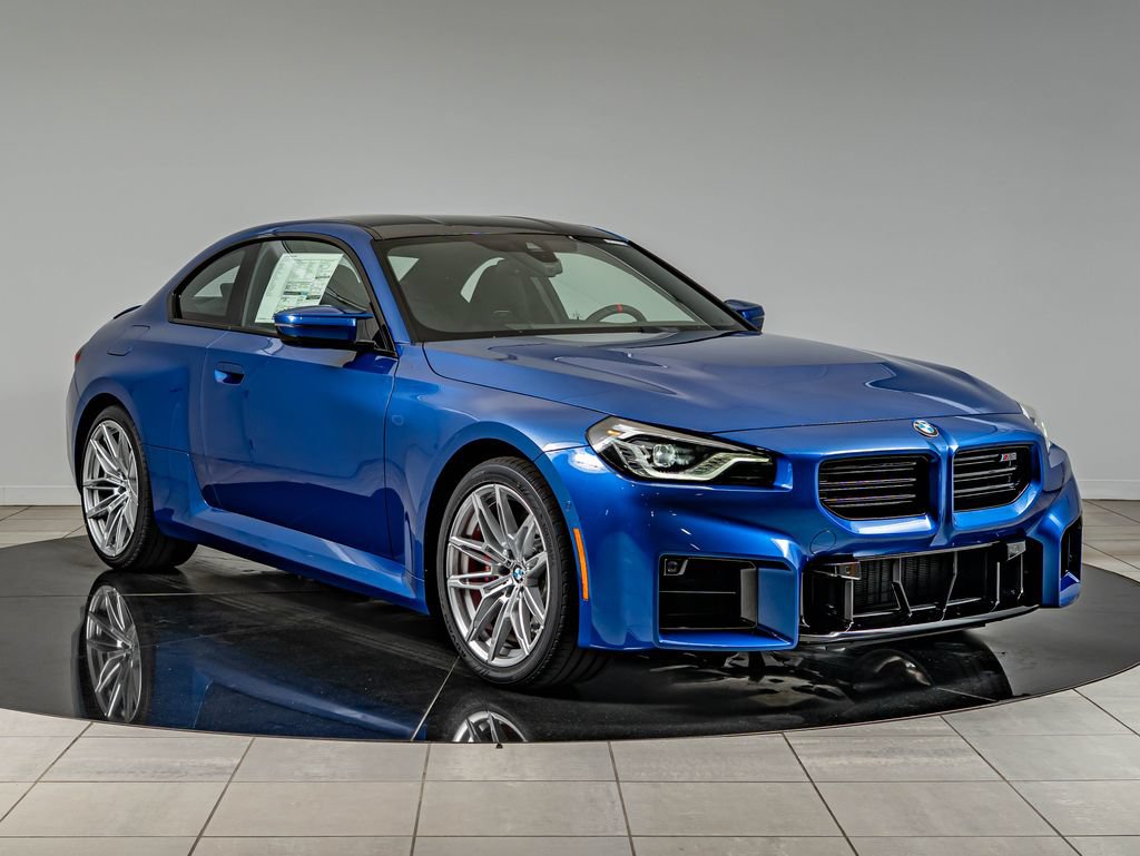 New 2026 BMW M2 w/ Lighting Package RWD image 3