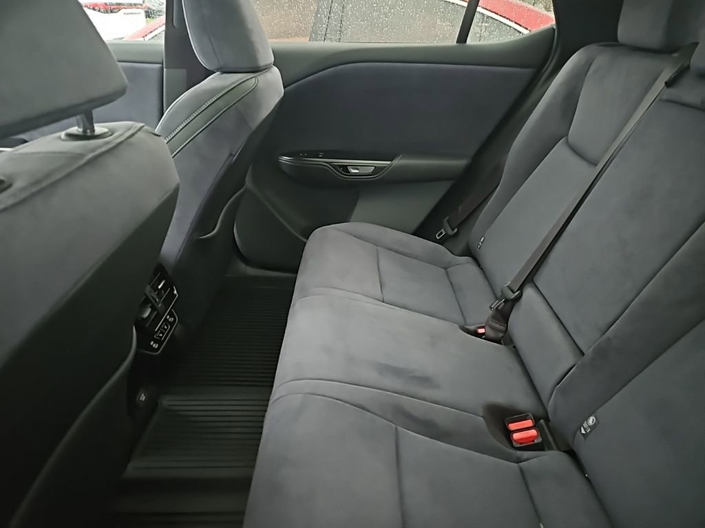 Used 2024 Lexus RZ 450e Premium w/ Accessory Package (2T) image 7