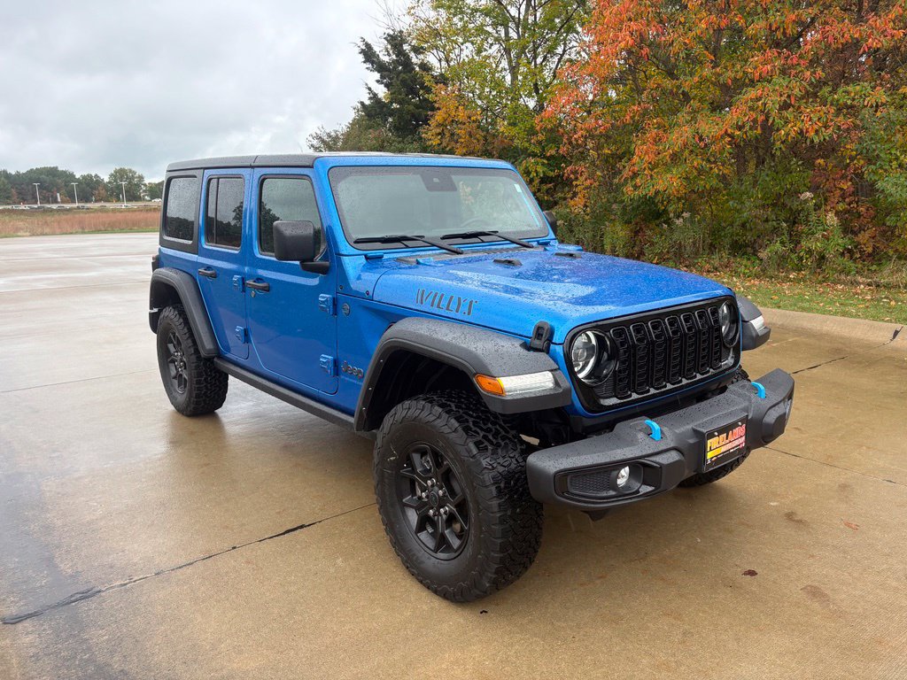 Used 2024 Jeep Wrangler Unlimited AWD/4WD image 11