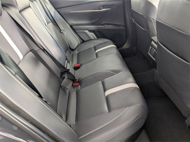 Used 2025 Toyota Camry SE image 29