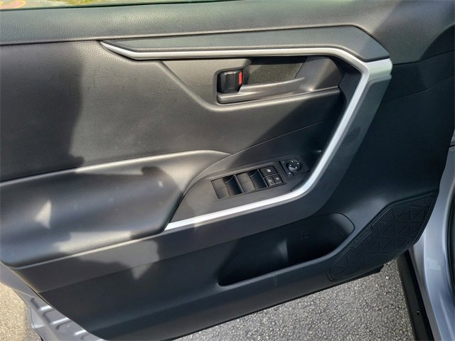 Used 2024 Toyota RAV4 LE image 13