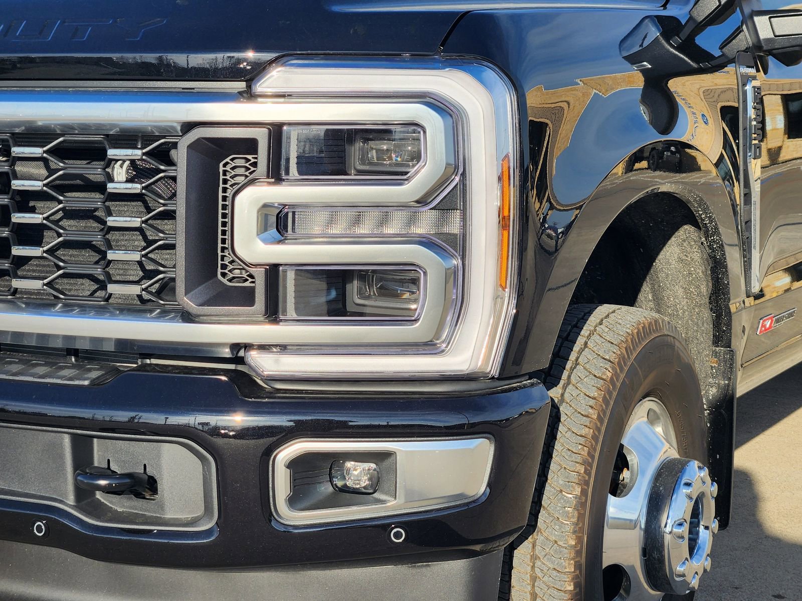 New 2026 Ford F350 Platinum w/ Platinum Plus Package image 7