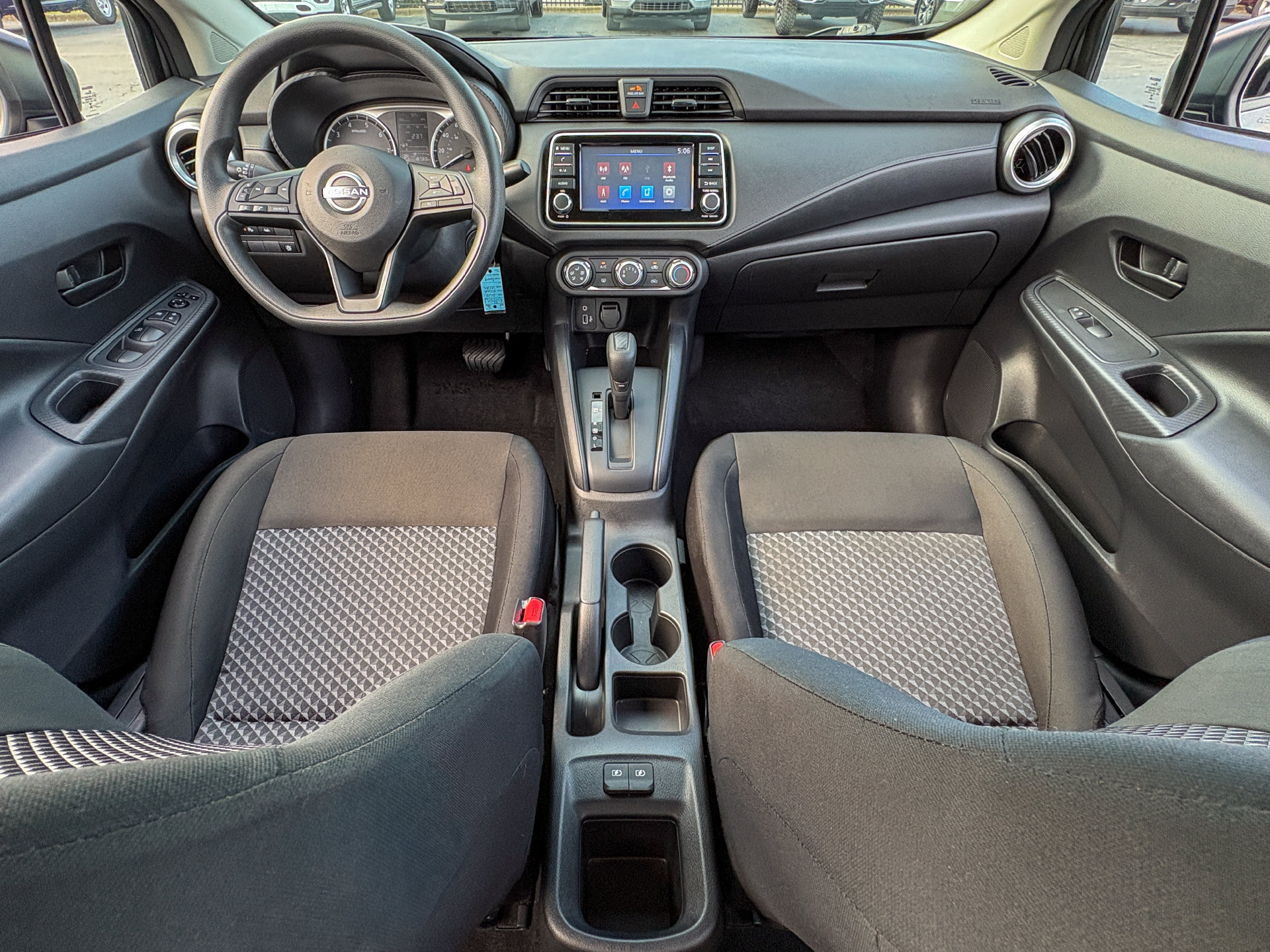 Used 2024 Nissan Versa S w/ S Plus Package FWD image 2