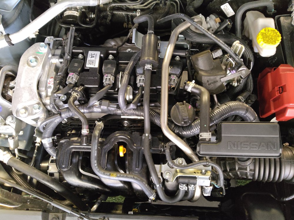 Used 2025 Nissan Sentra SV FWD image 30