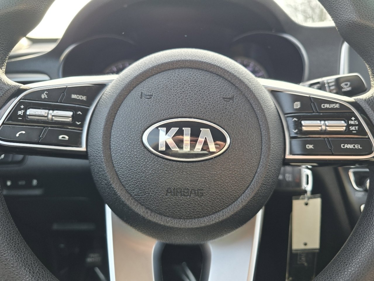Used 2020 Kia Optima LX image 24