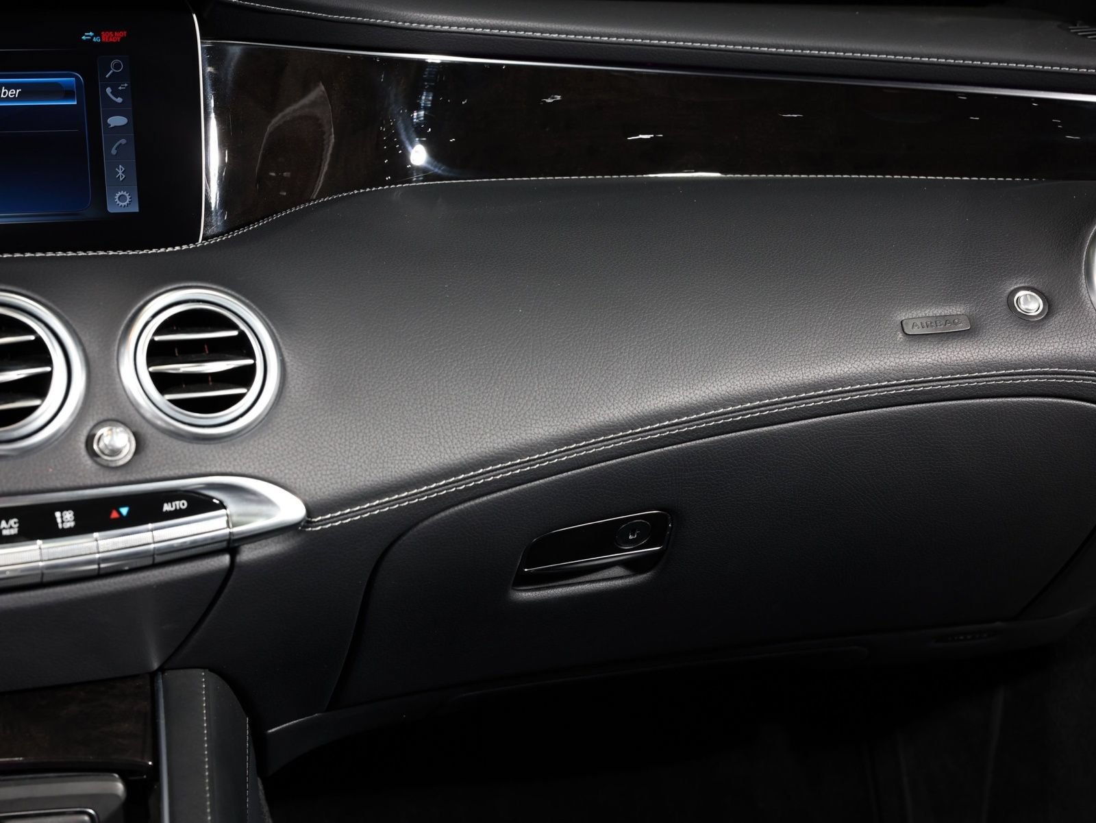 Used 2019 Mercedes-Benz S 560 Cabriolet w/ AMG Line Exterior image 27