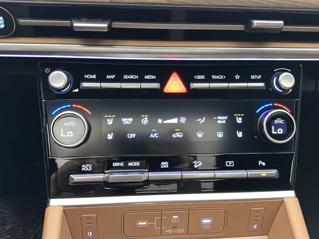New 2026 Hyundai Santa Fe Limited AWD/4WD image 33