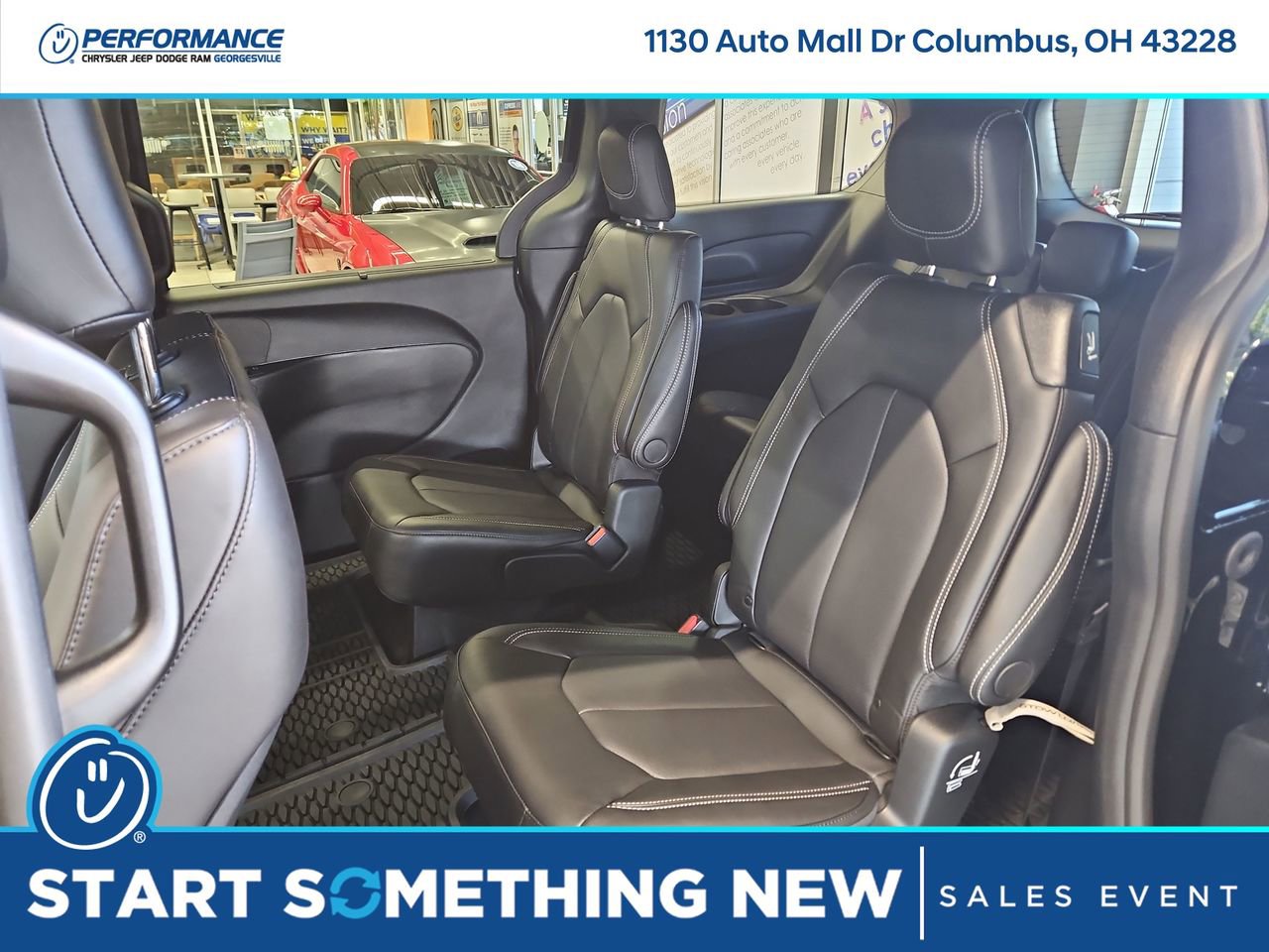 New 2025 Chrysler Pacifica Select w/ Fav Edition Package image 13