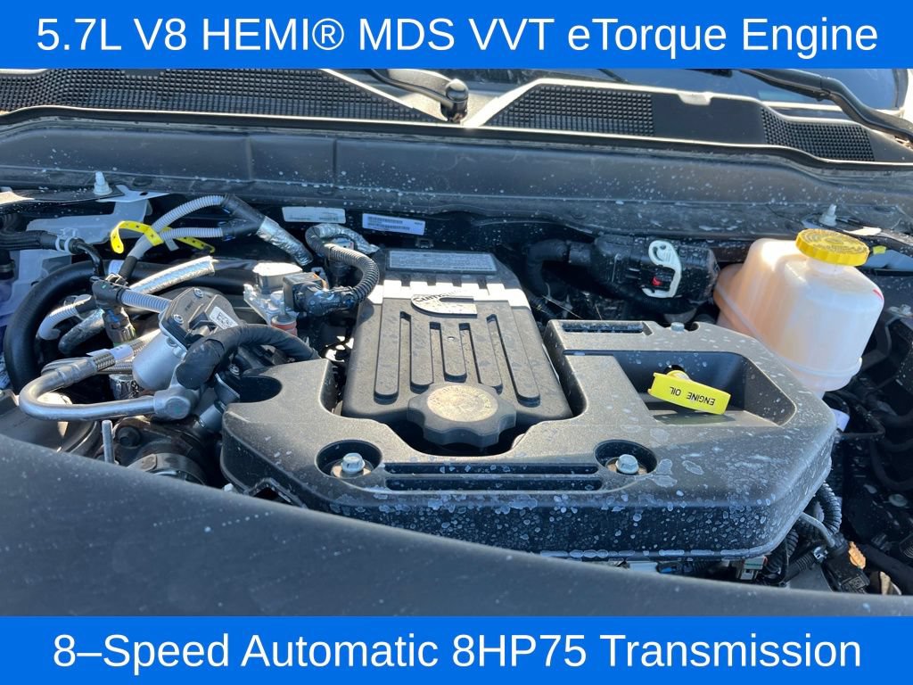 New 2026 RAM 5500 Tradesman AWD/4WD image 4