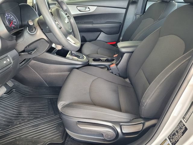 Used 2021 Kia Forte LXS FWD image 17