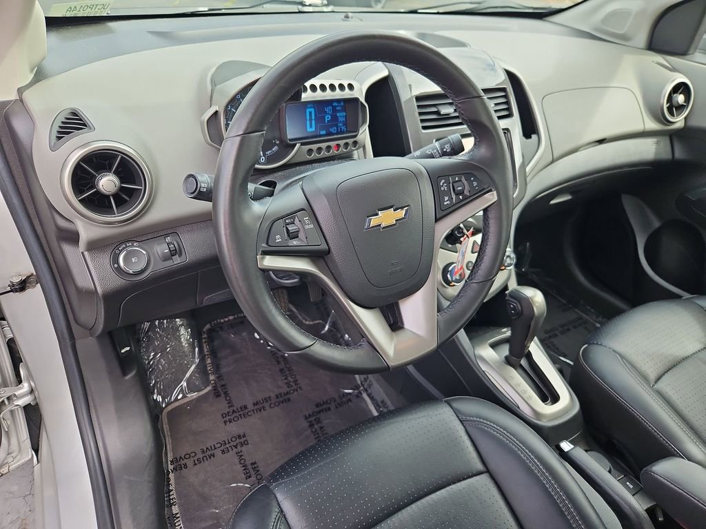 Used 2015 Chevrolet Sonic LTZ FWD image 13