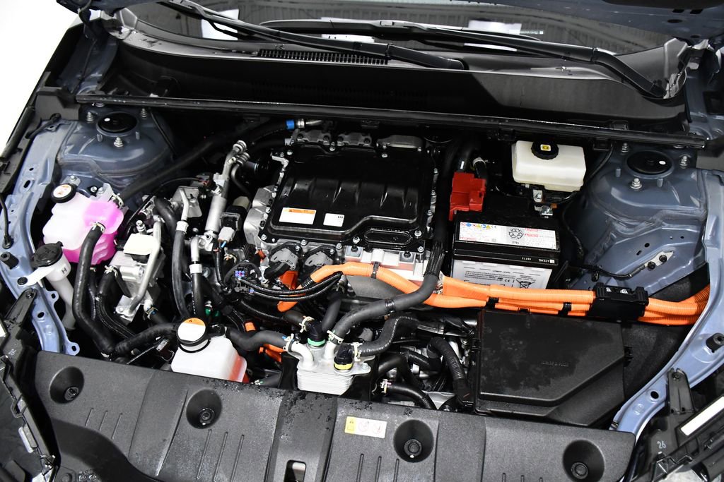 Used 2025 Subaru Solterra Limited w/ Limited Convenience Package image 6