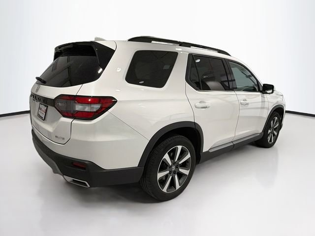 Used 2025 Honda Pilot Elite image 6