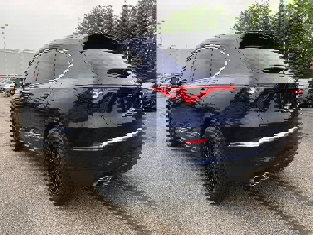 Used 2023 Acura MDX SH-AWD w/ Advance Package image 4