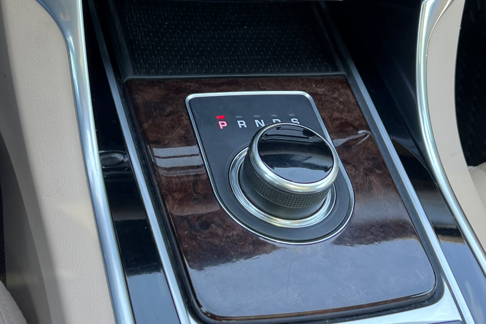 Used 2017 Jaguar XF Prestige RWD image 22