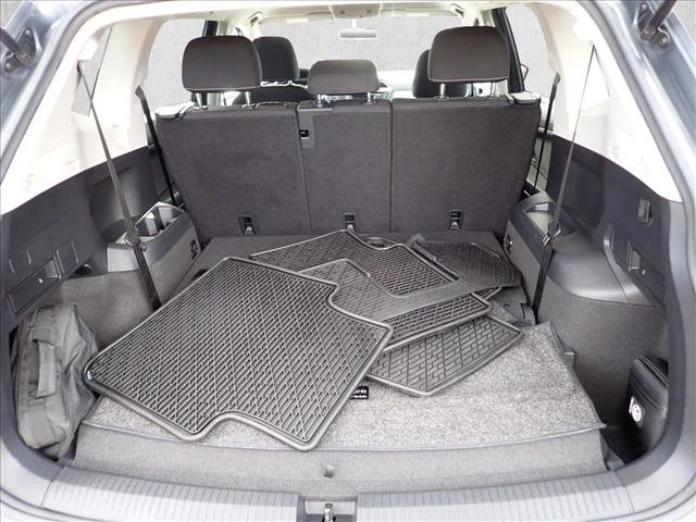 Used 2022 Volkswagen Tiguan S image 8