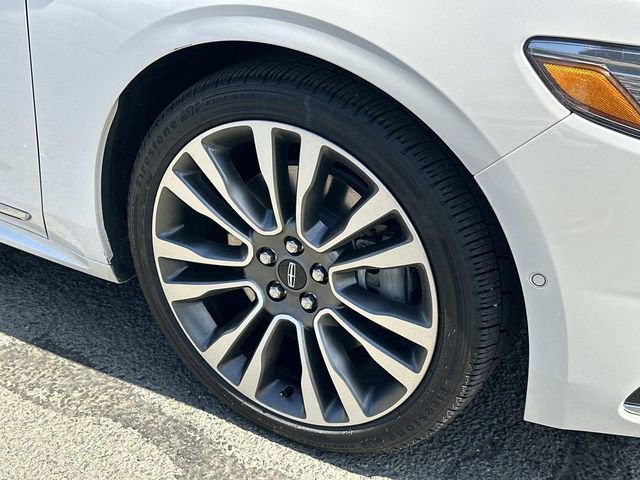 Used 2019 Lincoln Continental Reserve image 7