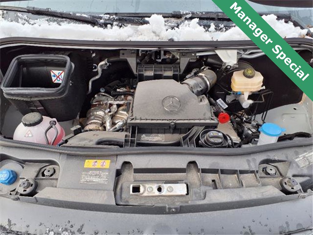 Used 2023 Mercedes-Benz Sprinter 3500 image 33