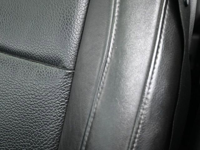 Used 2012 Nissan Titan SL w/ SL Technology Pkg image 13