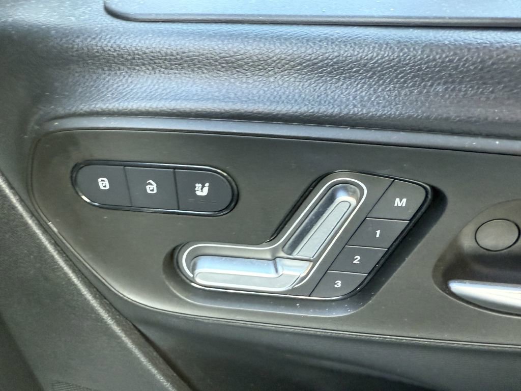 Used 2022 Mercedes-Benz Sprinter 3500 image 55
