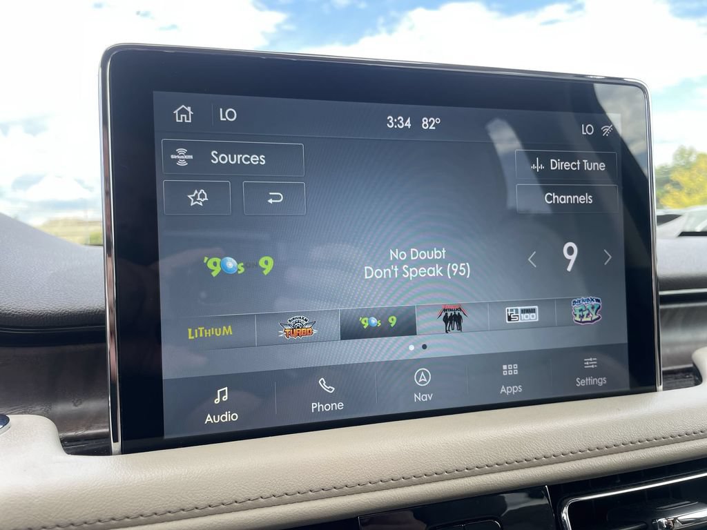 Used 2020 Lincoln Aviator Reserve w/ Equipment Group 202A AWD/4WD image 12