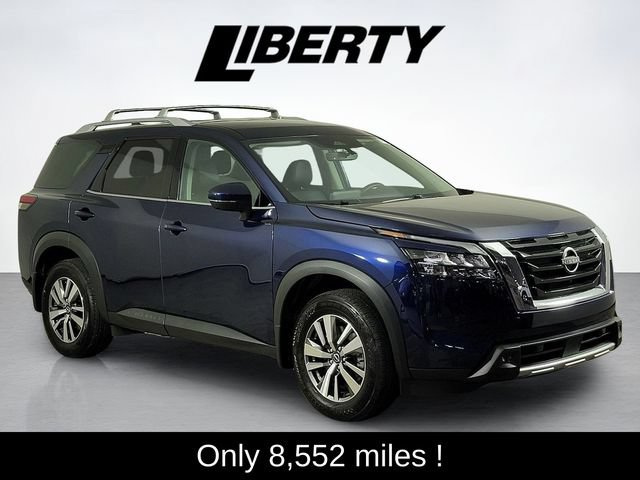 Used 2025 Nissan Pathfinder SL AWD/4WD 360° Tour