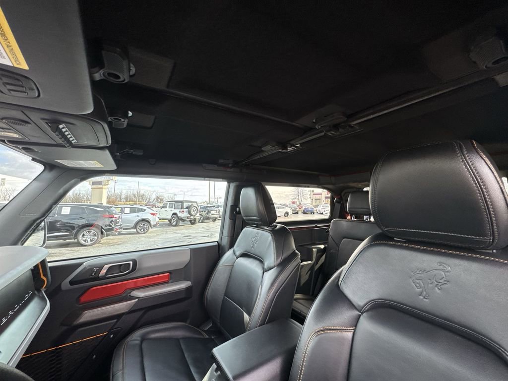 Used 2023 Ford Bronco Badlands image 22