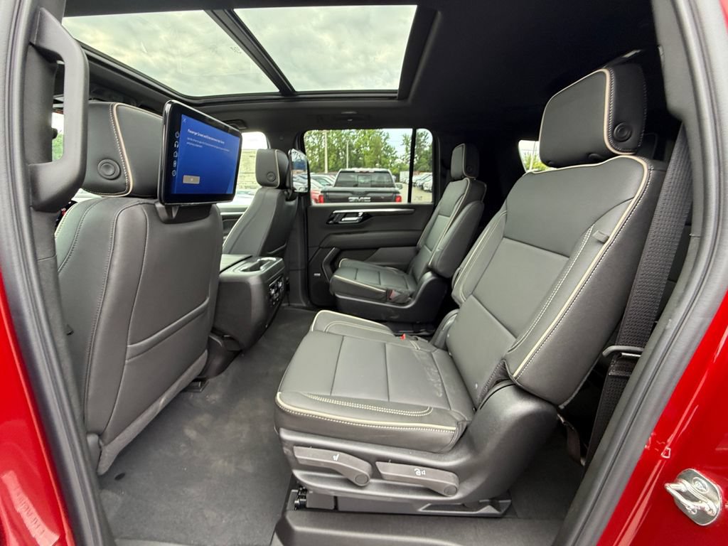 New 2026 Chevrolet Suburban Premier AWD/4WD image 26