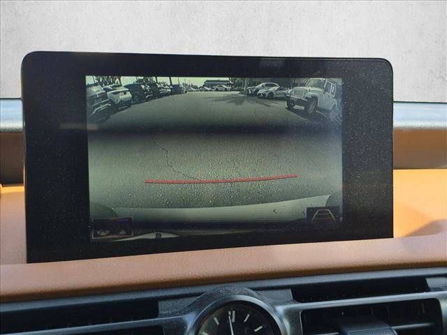 Used 2023 Lexus IS 300 w/ Comfort Package RWD image 14