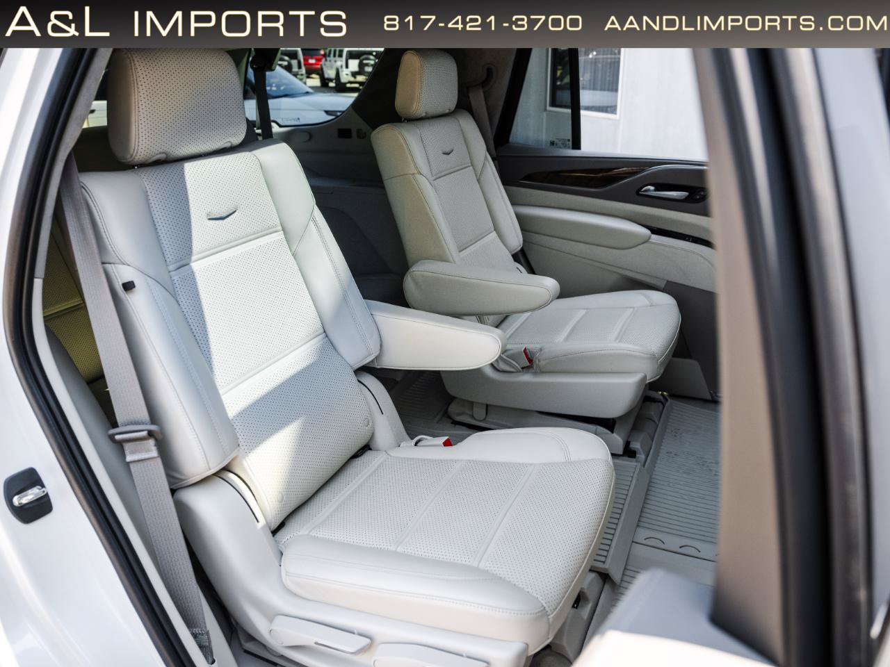 Used 2024 Cadillac Escalade Sport Platinum w/ LPO, ONYX Package AWD/4WD image 64