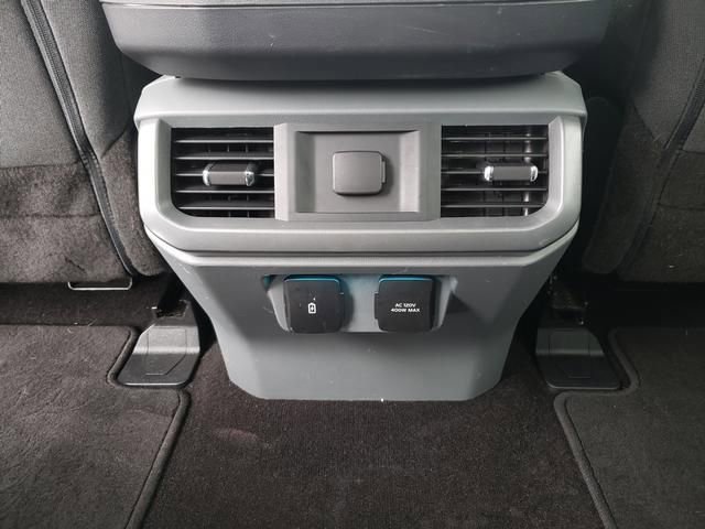 Used 2021 Ford F150 XLT w/ Equipment Group 302A High image 13