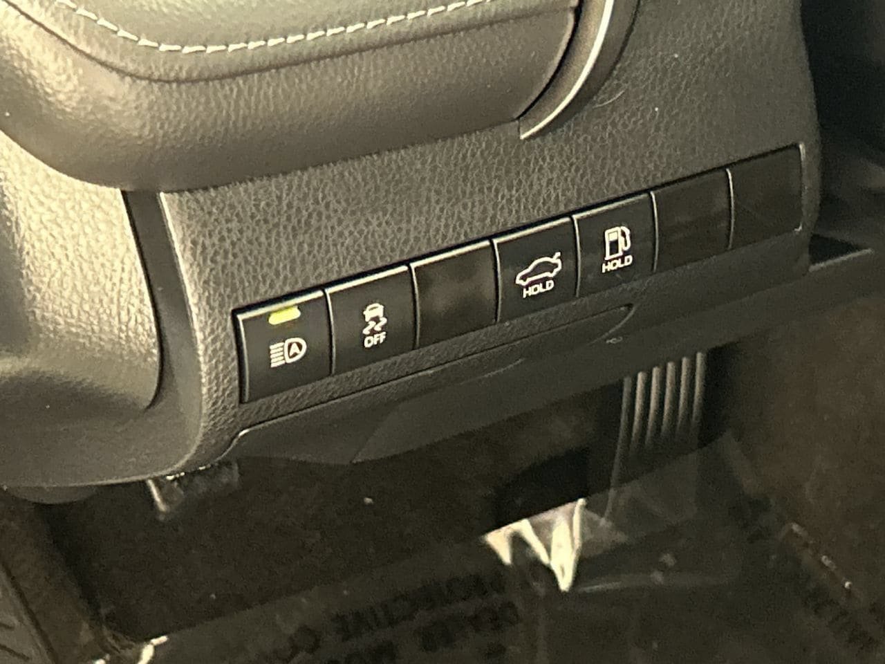 Used 2024 Toyota Camry SE FWD image 13