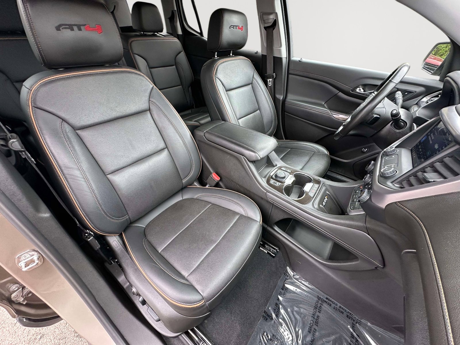 Certified 2022 GMC Acadia AT4 w/ Technology Package image 29