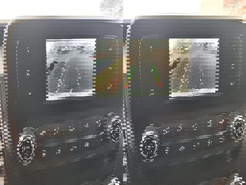 Used 2023 Ford Transit 250 Medium Roof image 10