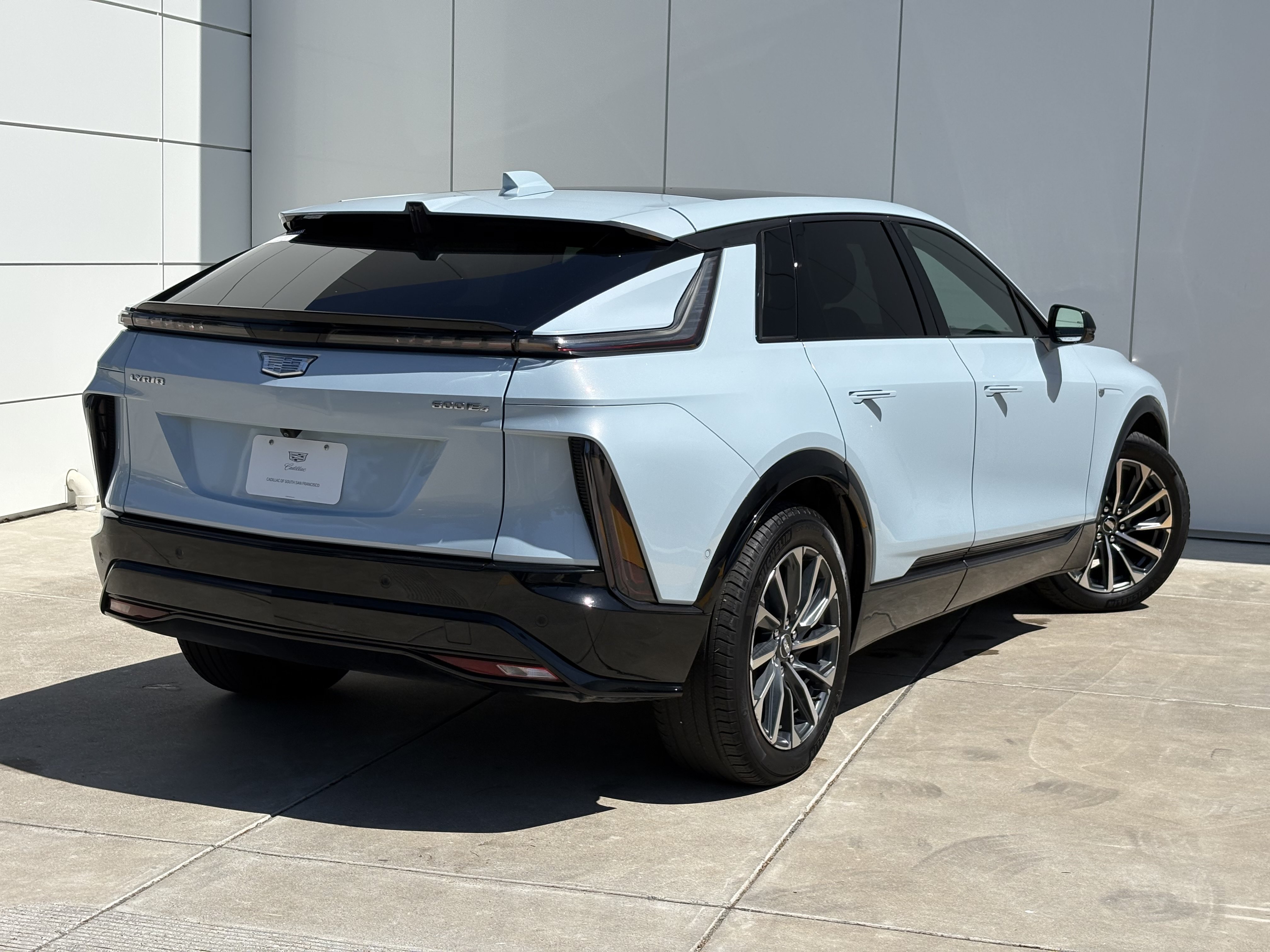 Certified 2024 Cadillac Lyriq Sport AWD/4WD image 7