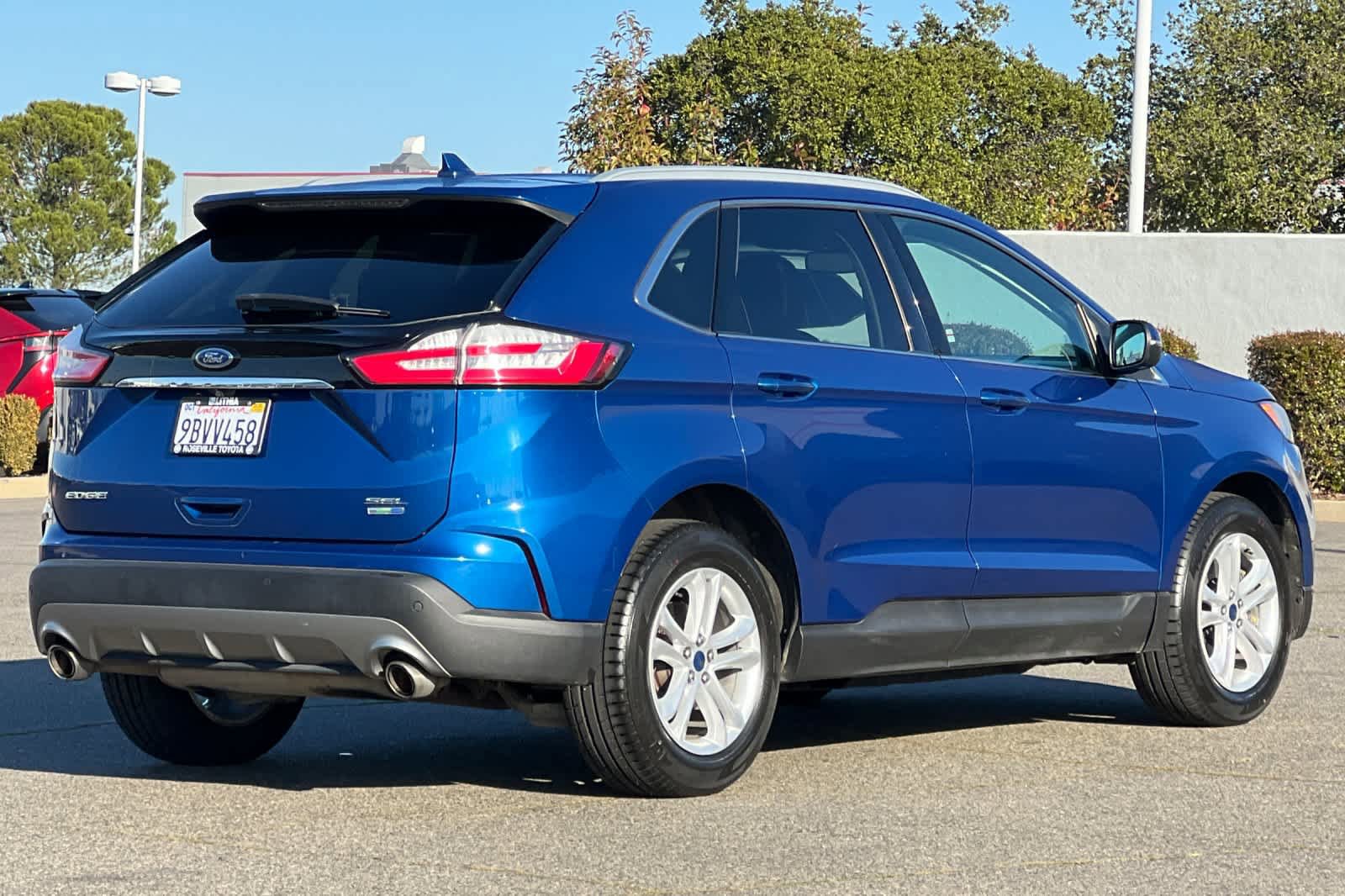Used 2020 Ford Edge SEL video 2