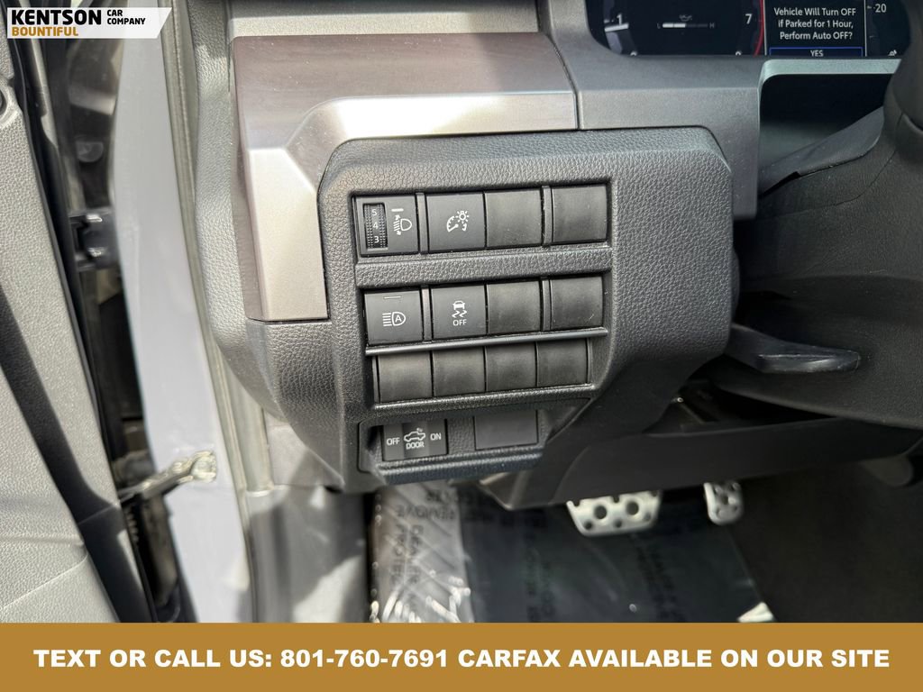 Used 2025 Toyota Tacoma TRD Sport image 20
