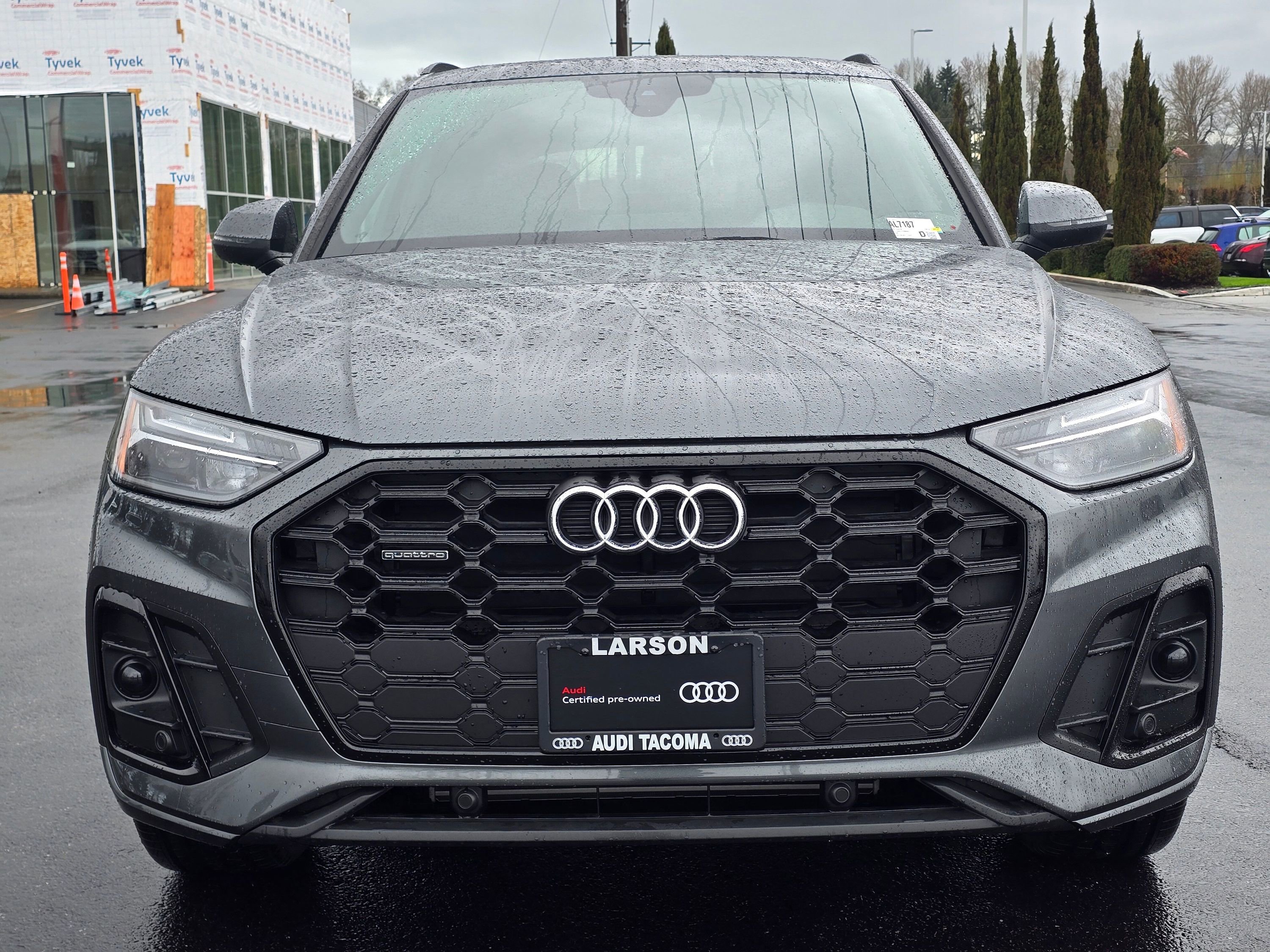 Certified 2025 Audi Q5 2.0T Premium w/ Convenience Plus Package image 9