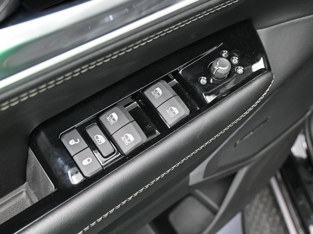 New 2026 Jeep Grand Wagoneer Limited AWD/4WD image 18