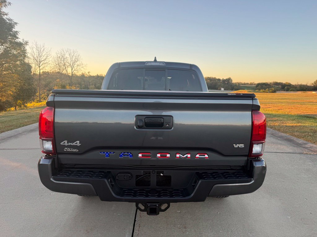 Used 2023 Toyota Tacoma SR AWD/4WD image 5