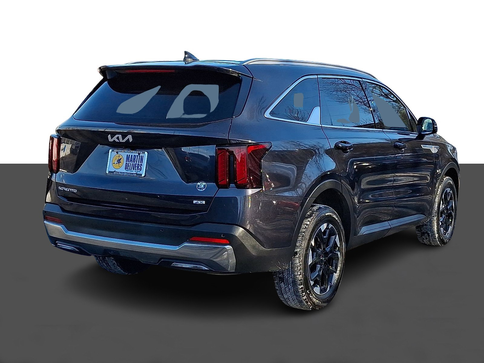 Certified 2025 Kia Sorento S image 6