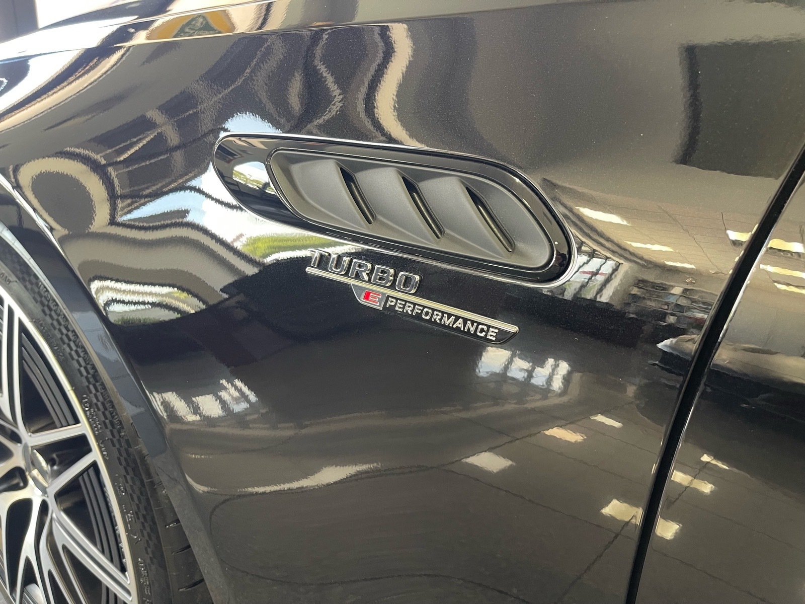 Used 2025 Mercedes-Benz C 36 AMG S w/ AMG Night Package image 23