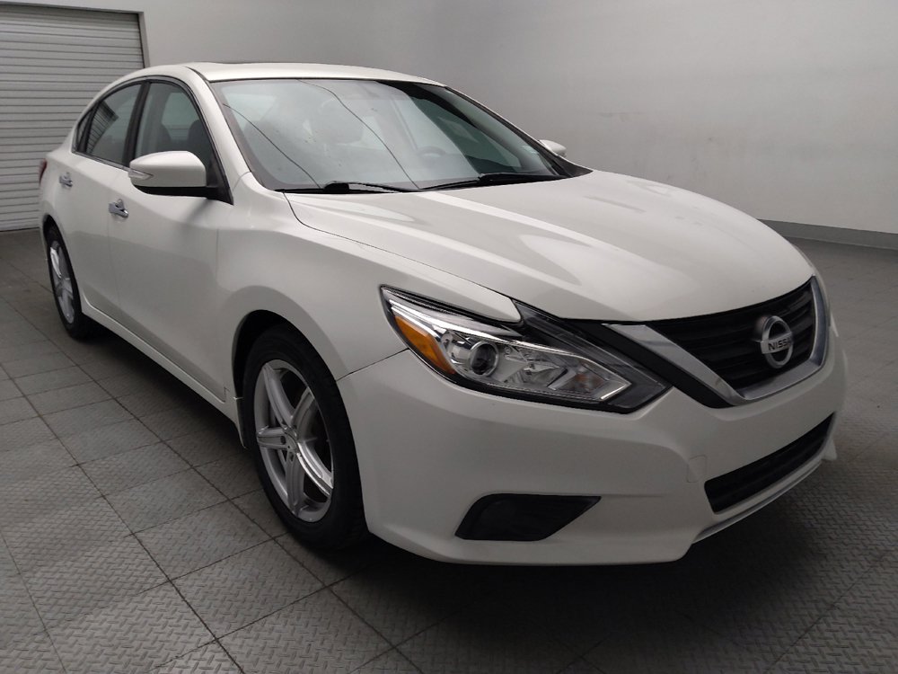 Used 2018 Nissan Altima 2.5 SV w/ 2.5 SV Technology Package FWD image 13