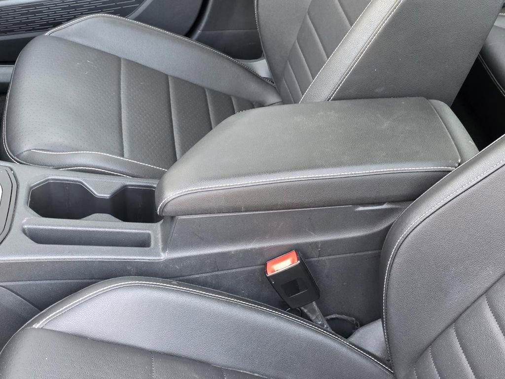 Used 2024 Volkswagen Jetta SE FWD image 8