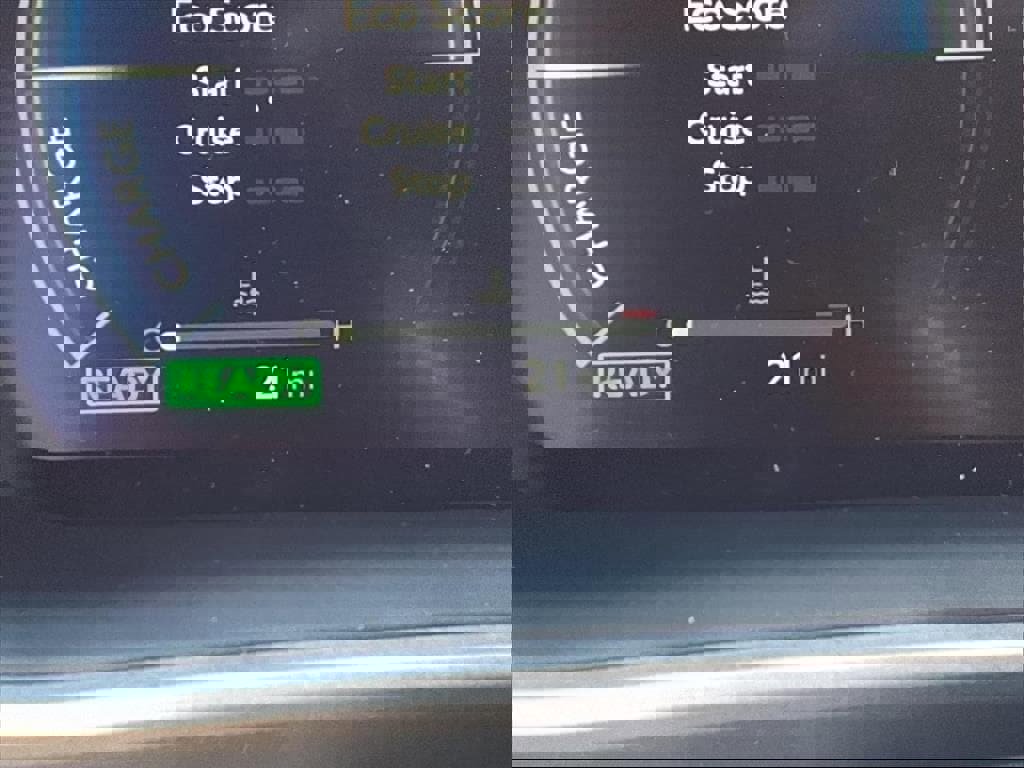 Certified 2026 Toyota Corolla Cross XSE image 28